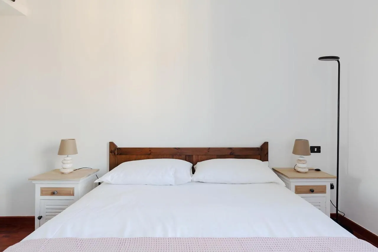 Porta Romana Cosy Nest Милан 0*,  Италия